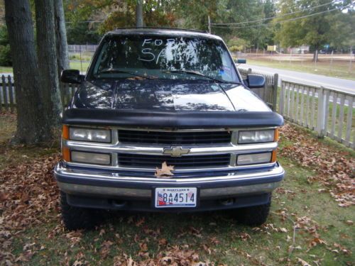 1997 chevrolet tahoe ls sport utility 2-door 5.7l