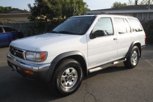 1996 nissan pathfinder se 4wd automatic 6 cylinder no reserve