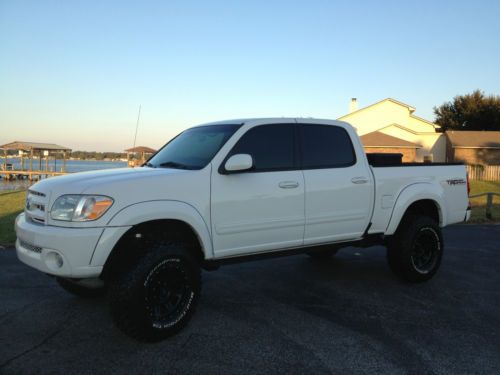 2005 toyota tundra limited crew cab pickup 4-door 4.7l