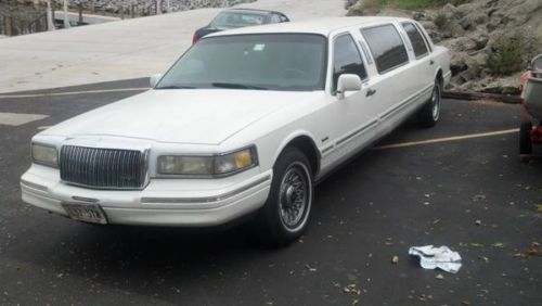 1997 Lincoln Town car 6 passenger limousine, US $2,000.00, image 2