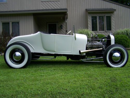 27 ford roadster   hot rod show rod chrome brakes rear end susp. etc .