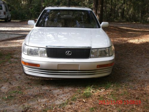 1992 lexus ls400