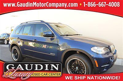 13k miles, navigation, pano roof sys, walnut trim, reverse camera, 20&#034; prem....