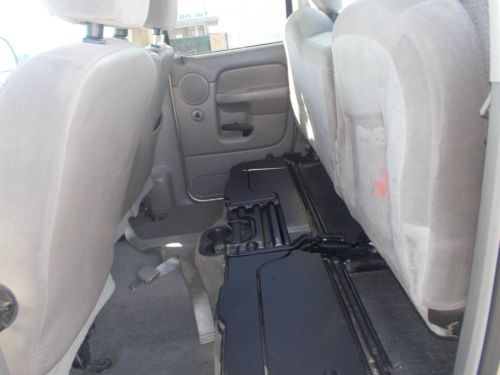 2005 Dodge Ram 1500, NO RESERVE, image 4