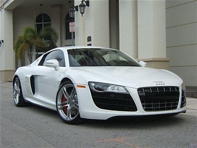 2012 audi r8 v10 coupe white-black. manual transmission. 7 k mls.