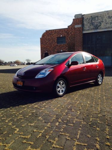 2005 toyota prius with xenon headlights and keyless entry/start