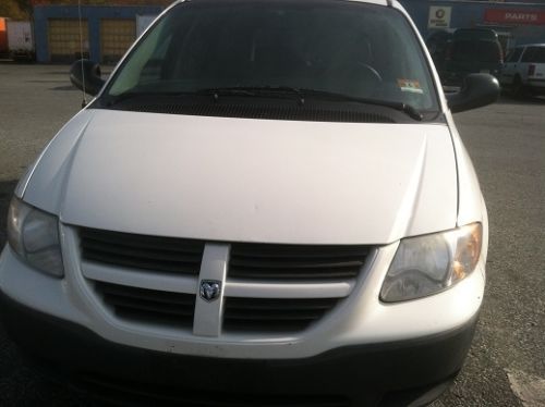 2005 dodge caravan se mini passenger van 4-door 2.4l