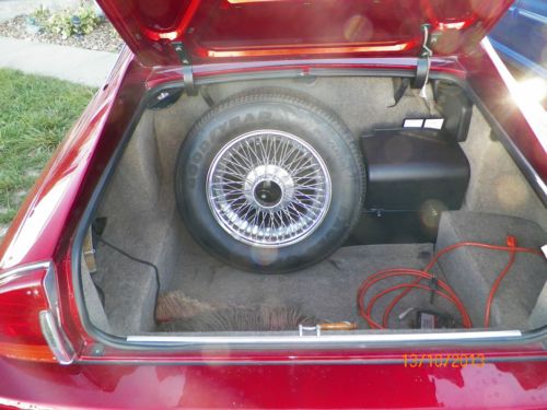 BEAUTIFUL CANDY APPLE RED XJSH V12, NEWER REPAINT, ORIGINAL INTERIOR,, image 14