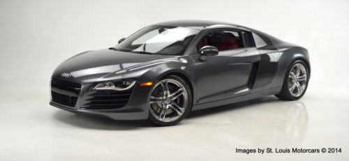 2010 audi r8 manual 6-speed! 8,119 1-owner miles grey / red leather 100% stock!