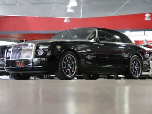 Black on black drophead giovanna rims or factory originals