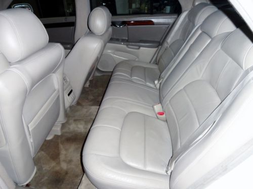 Only 76,000 Miles. Pearl White. No Reserve, image 4