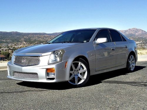 Gorgeous! &#039;04 cadillac cts-v low miles! moonroof nav leather loaded!