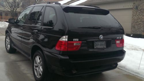 Black x-5 with panoramic moon roof