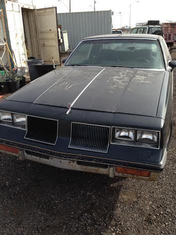 1986 442 oldsmobile t-top muscle car (rare-only 4442 made), runs great!