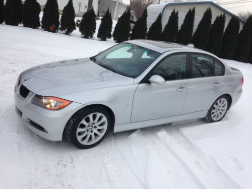 2008 bmw 328xi sedan 4-door 3.0l