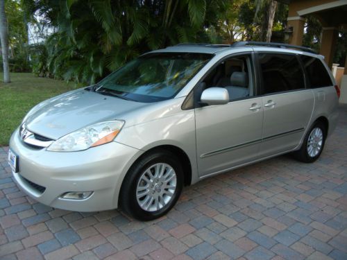 2008 sienna limited~navi~dvd~leather~$41,000.00 new~moon~heated seats~1 owner~fl