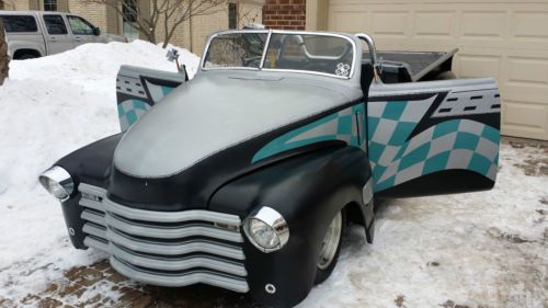1949 Chevy pickup. Custom. 350 Engine. Convertible. One of A kind! CAR SHOW KING, US $10,750.00, image 3