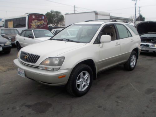 2000 lexus rx300, no reserve