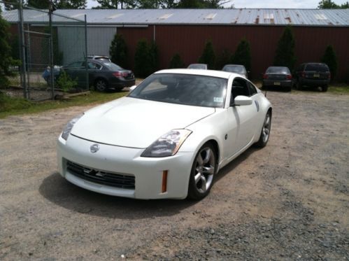 2007 nissan 350z base coupe 2-door 3.5l