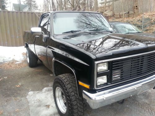 1986 chevrolet k20 pickup 4 x 4