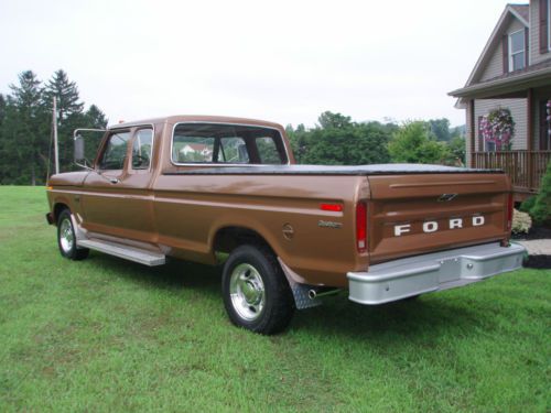 1975 Ford F-250 Custom Supercab 40,000 orig mi, 100% rust free, 100% orig paint, image 3