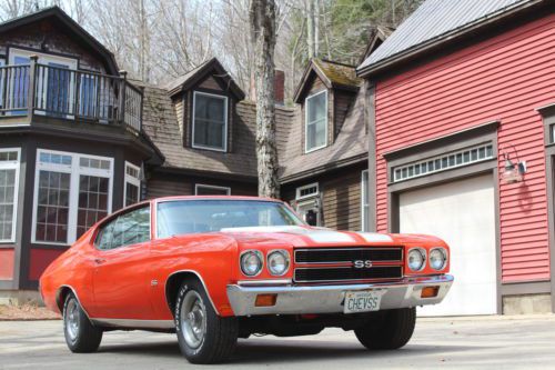 1970 chevelle, matching numbers, hugger orange, white, stripes and interior