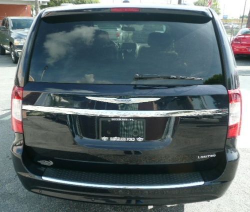 2011 Chrysler Town and Country Limited Stow and Go 1 Owner Clean Car Fax, US $25,000.00, image 8
