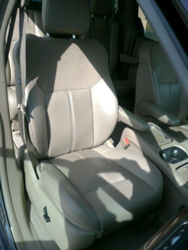 2011 Chrysler Town and Country Limited Stow and Go 1 Owner Clean Car Fax, US $25,000.00, image 17