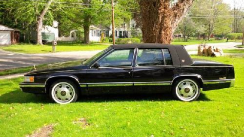 *mint* 1993 cadillac sedan deville triple black