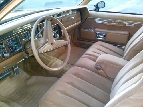1979 Pontiac Bonneville Brougham Coupe 2-Door 4.9L, image 7