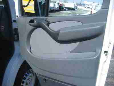 2006 Dodge Sprinter 2500 Reefer Van - 158