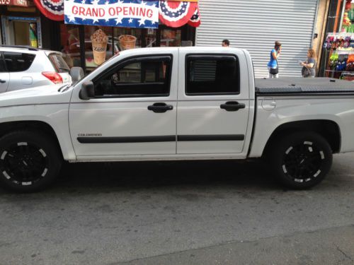 2004 chevrolet colorado base crew cab pickup 4-door 3.5l