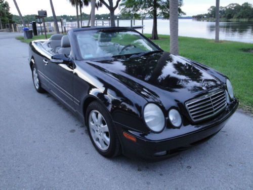 2003 mercedes-benz clk320 base convertible 2-door 3.2l