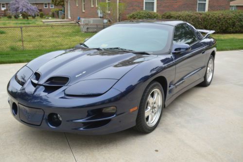 2002 pontiac firebird trans am coupe 2-door 5.7l