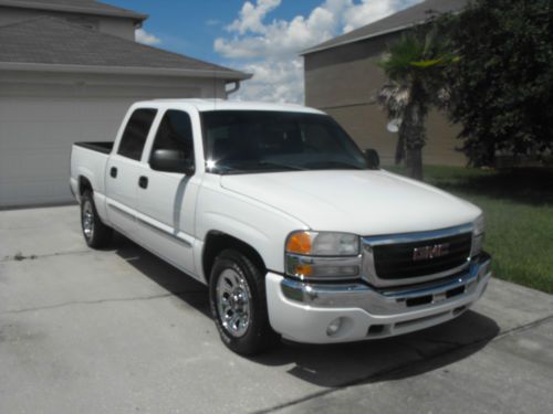 Summit white gmc sierra 1500 crew cab