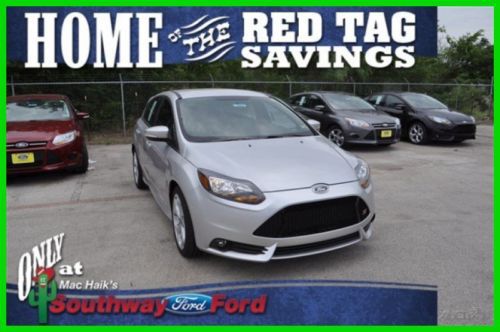 2014 st new turbo 2l i4 16v manual fwd hatchback premium