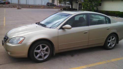 2002 nissan altima se sedan 4-door 3.5l gold kenwood stereo full power 125k