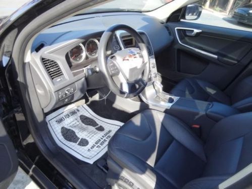 2013 Volvo XC60 3.2 Damaged Fixer Salvage Repairable Crashed Export Welcome RUNS, US $12,950.00, image 5