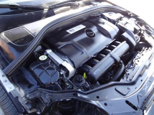 2013 Volvo XC60 3.2 Damaged Fixer Salvage Repairable Crashed Export Welcome RUNS, US $12,950.00, image 9