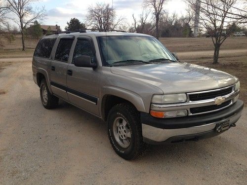 2001 chevrolet suburban ls