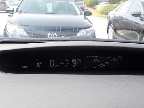 2014 toyota prius two