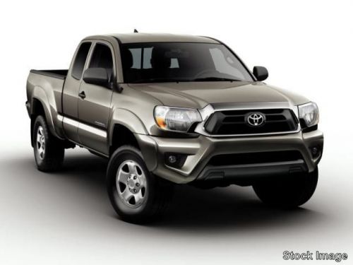 2014 toyota tacoma base