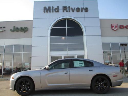 2014 dodge charger sxt