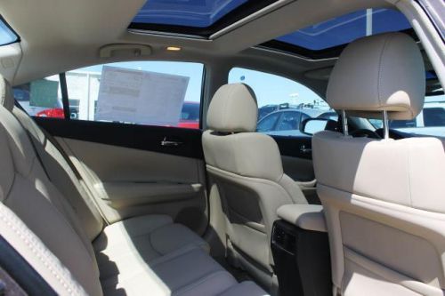 2014 nissan maxima sv