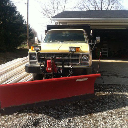 1976 chevy 3500 dump truck