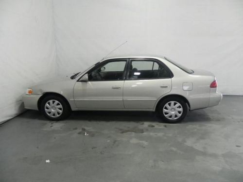 2001 toyota corolla le