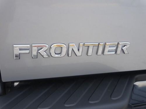 2014 nissan frontier s