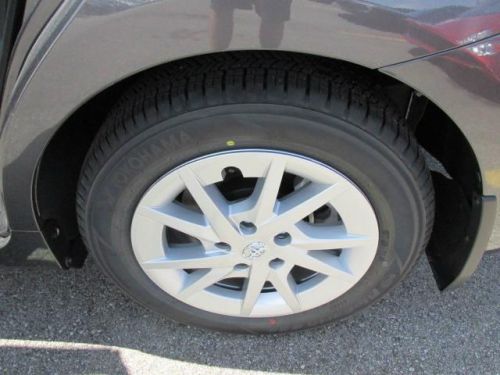 2014 Toyota Prius v Two, US $28,009.00, image 5