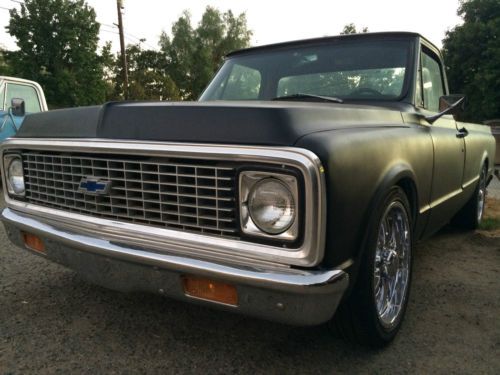 1972 chevrolet c10/c20 pick up ratrod black lowered