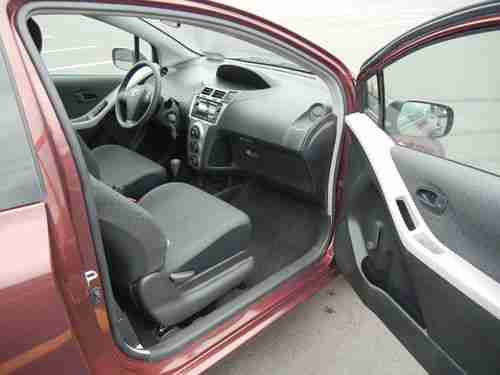 2010 Toyota Yaris Auto 25k Air Warranty, image 11